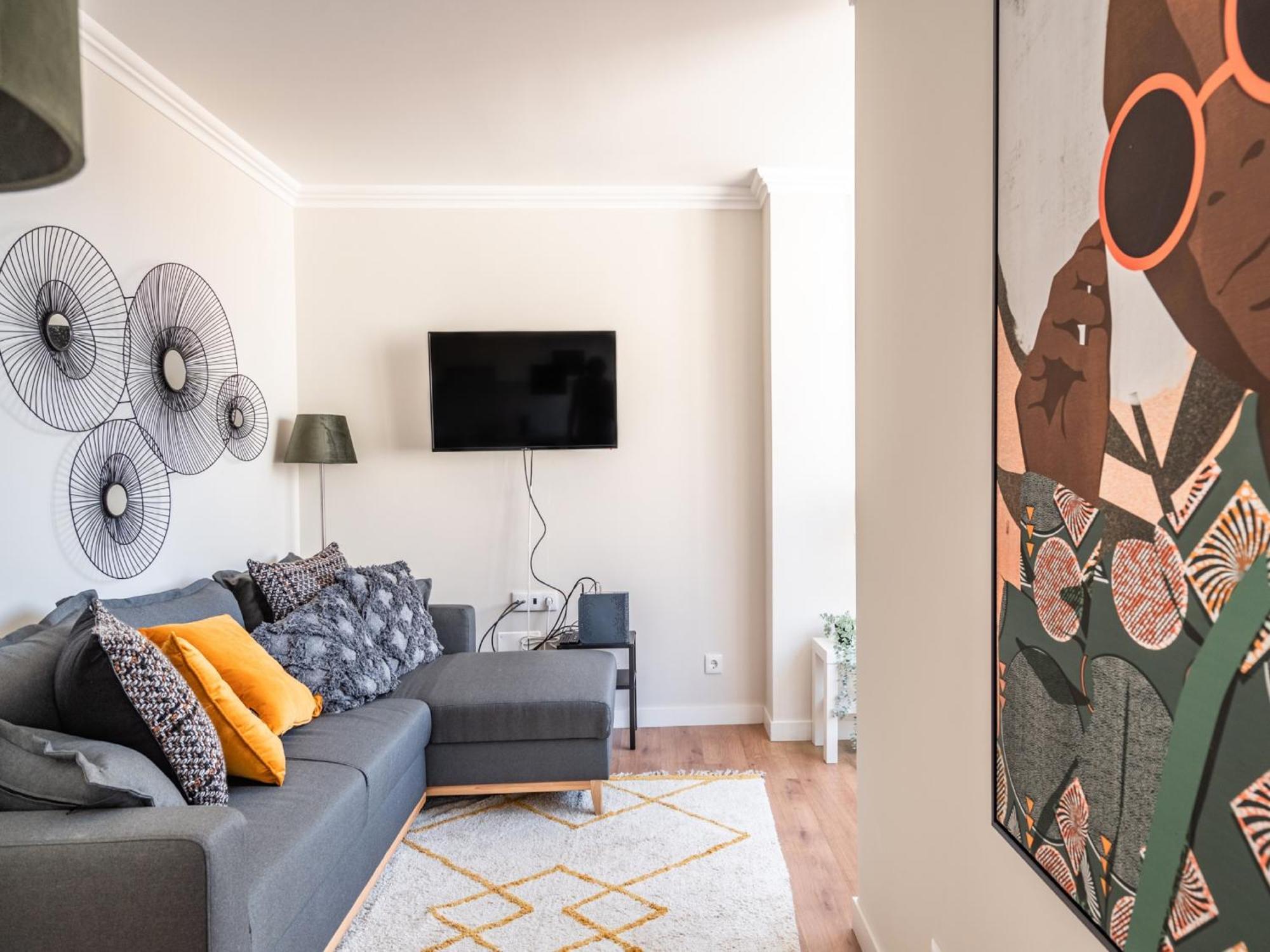 Akicity Santos Lush Apartment Lisbon